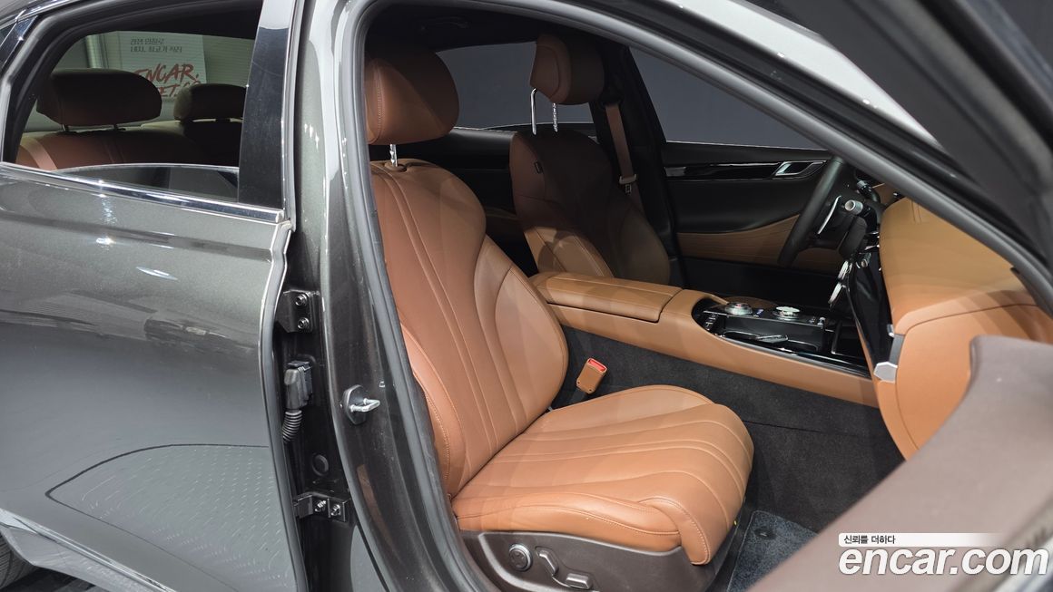 Genesis G80 2023