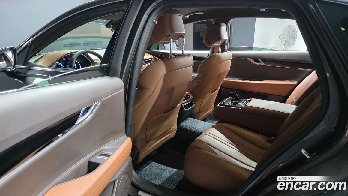 Genesis G80 2023