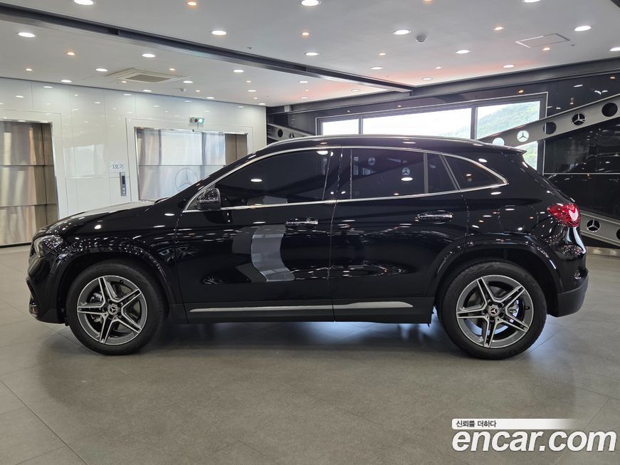 Mercedes-Benz GLA-Class 2024