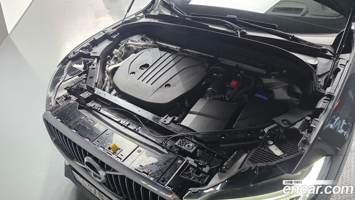 Volvo XC60 2021