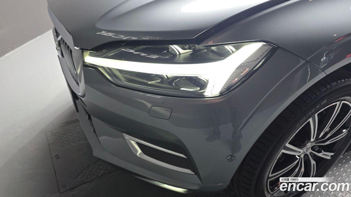 Volvo XC60 2021