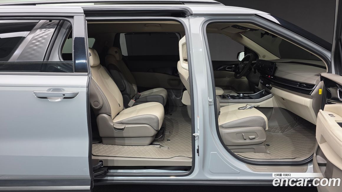 Kia Canival 2025