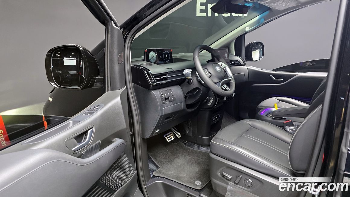 Hyundai Staria 2023