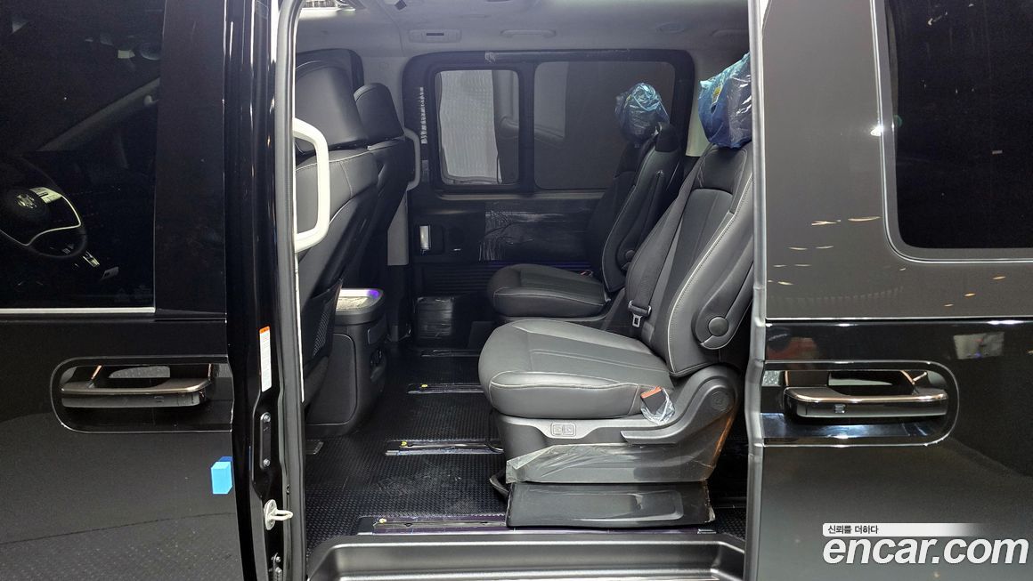 Hyundai Staria 2023