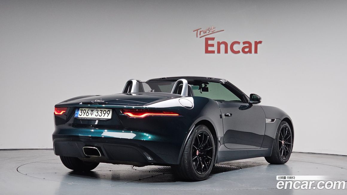 Jaguar F-TYPE 2021