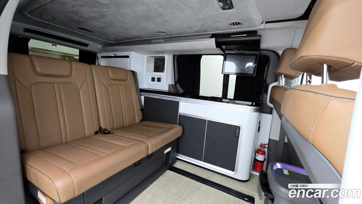 Hyundai Staria 2024