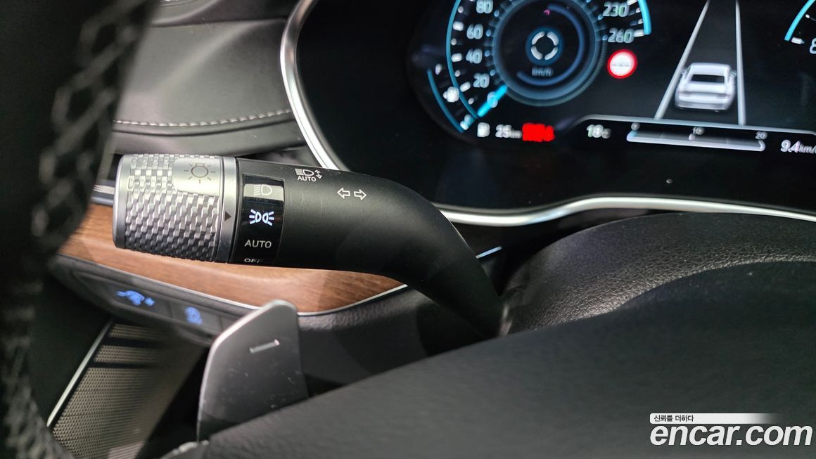 Genesis G80 2023