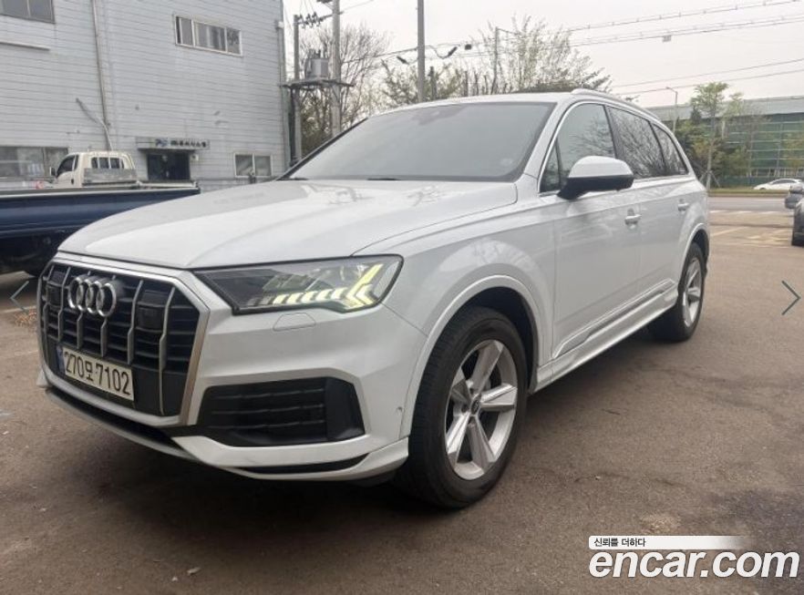 Audi Q7 2021