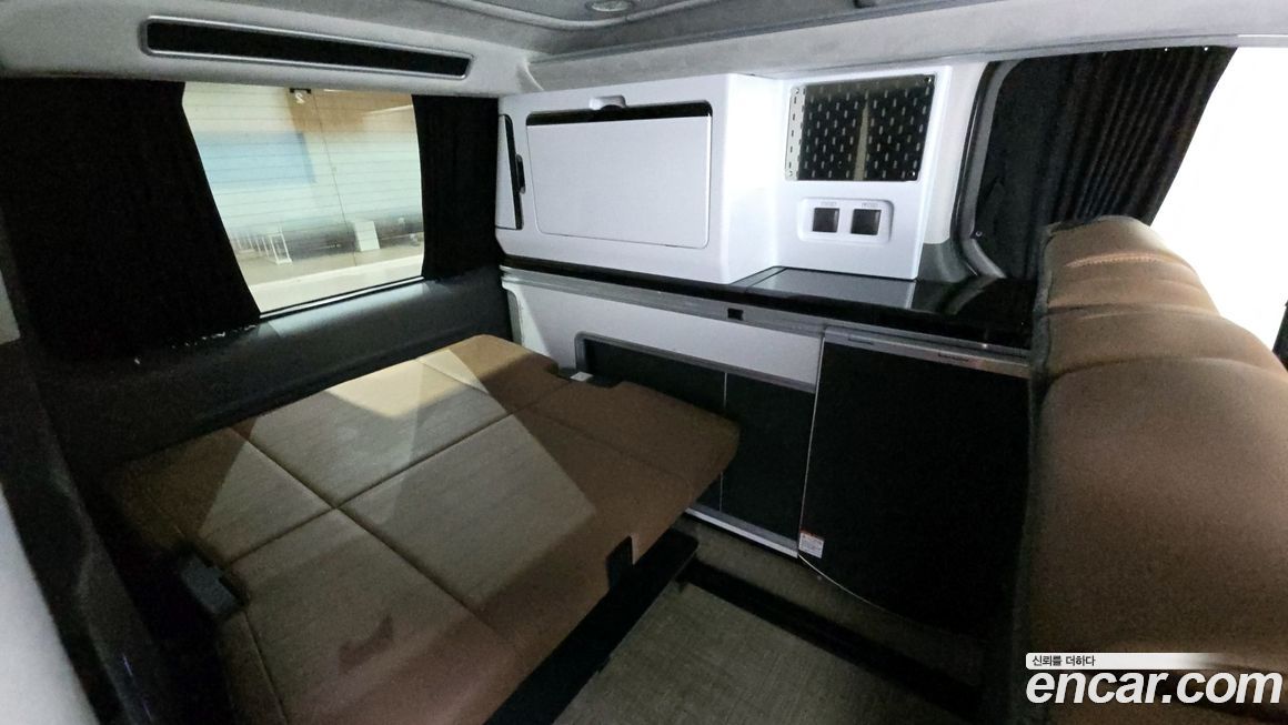 Hyundai Staria 2024
