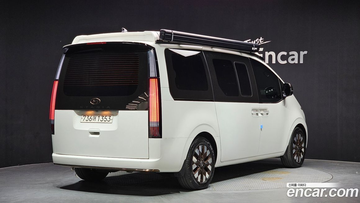 Hyundai Staria 2024
