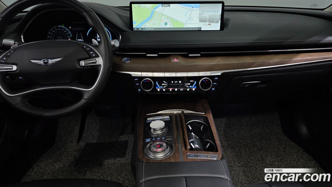 Genesis G80 2023