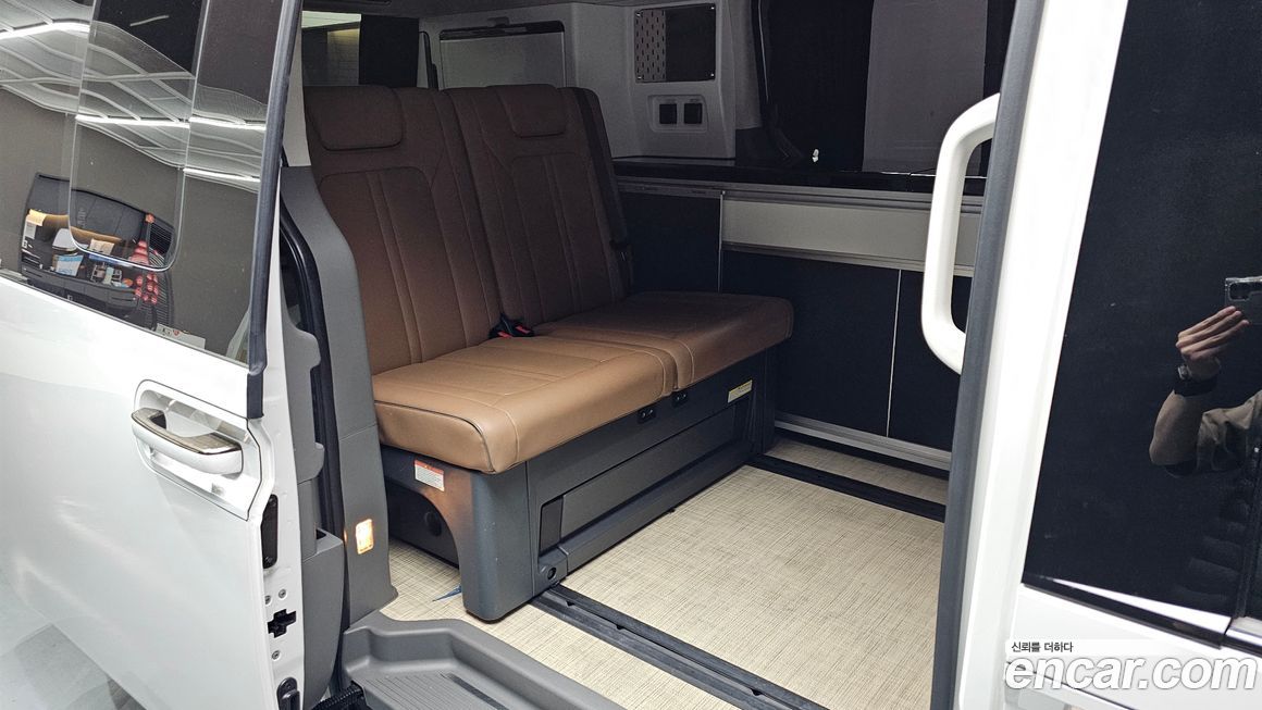 Hyundai Staria 2024