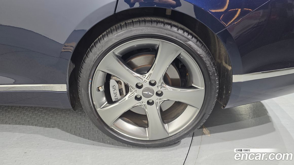 Genesis G80 2023