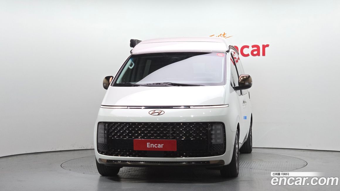 Hyundai Staria 2024