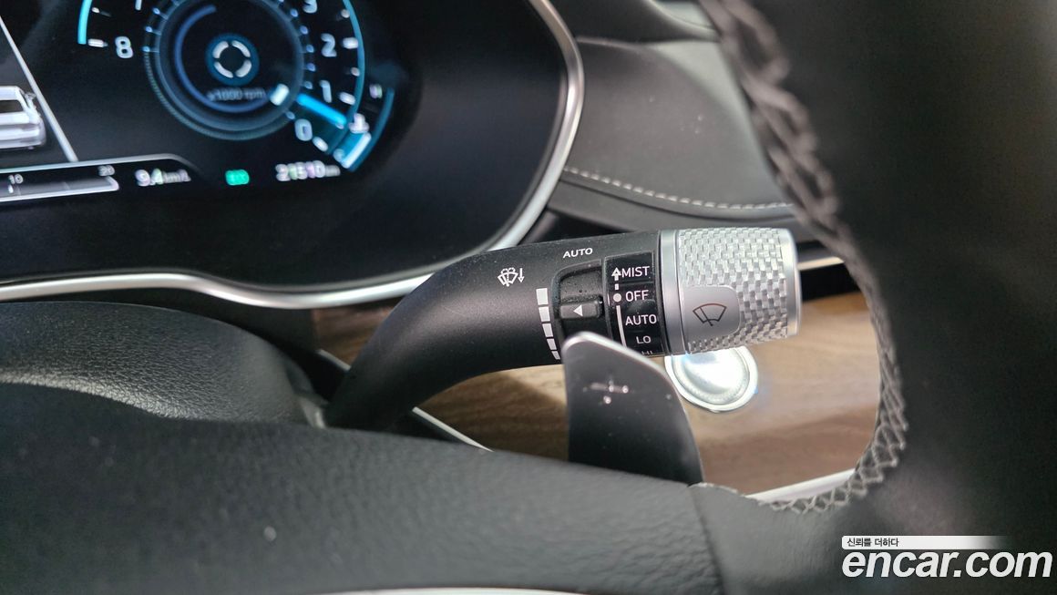 Genesis G80 2023