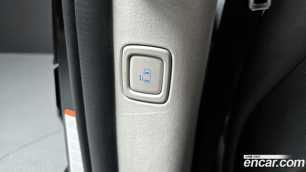 Hyundai Staria 2023