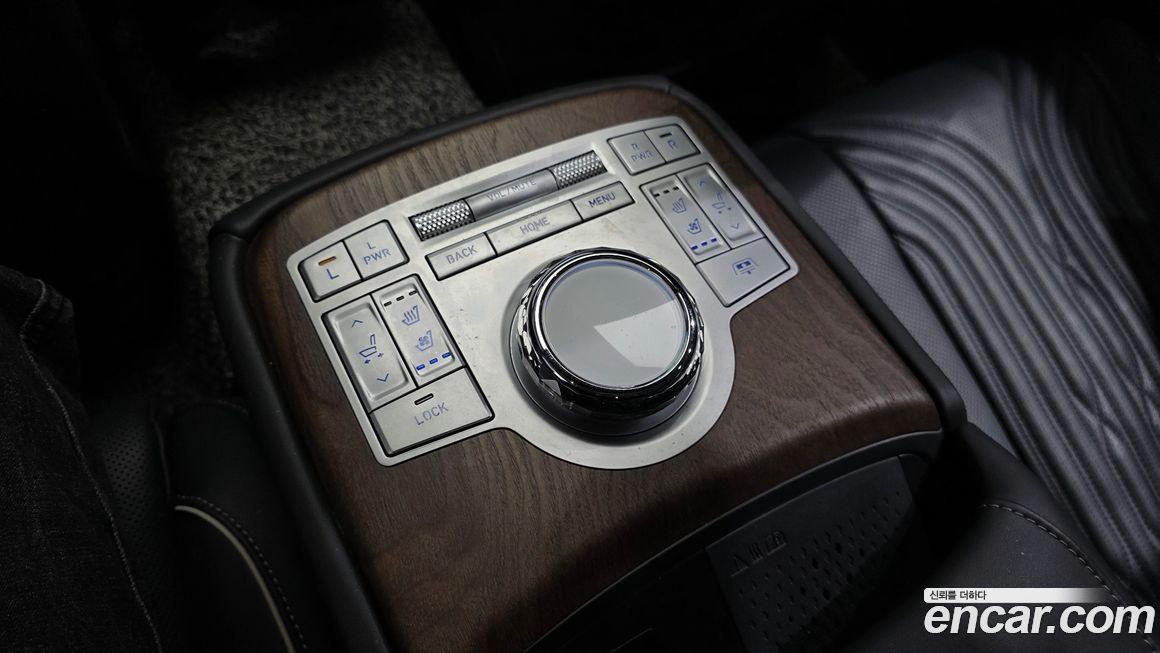 Genesis G80 2023