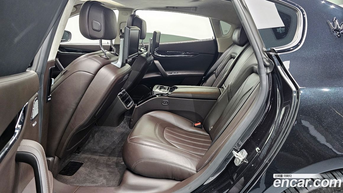 Maserati Quattroporte 2017