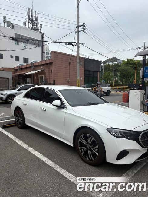 Mercedes-Benz E-Class 2025