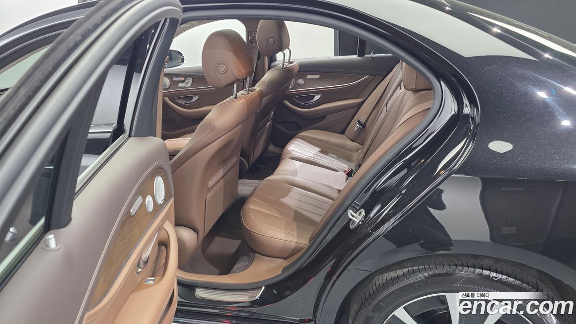 Mercedes-Benz E-Class 2019