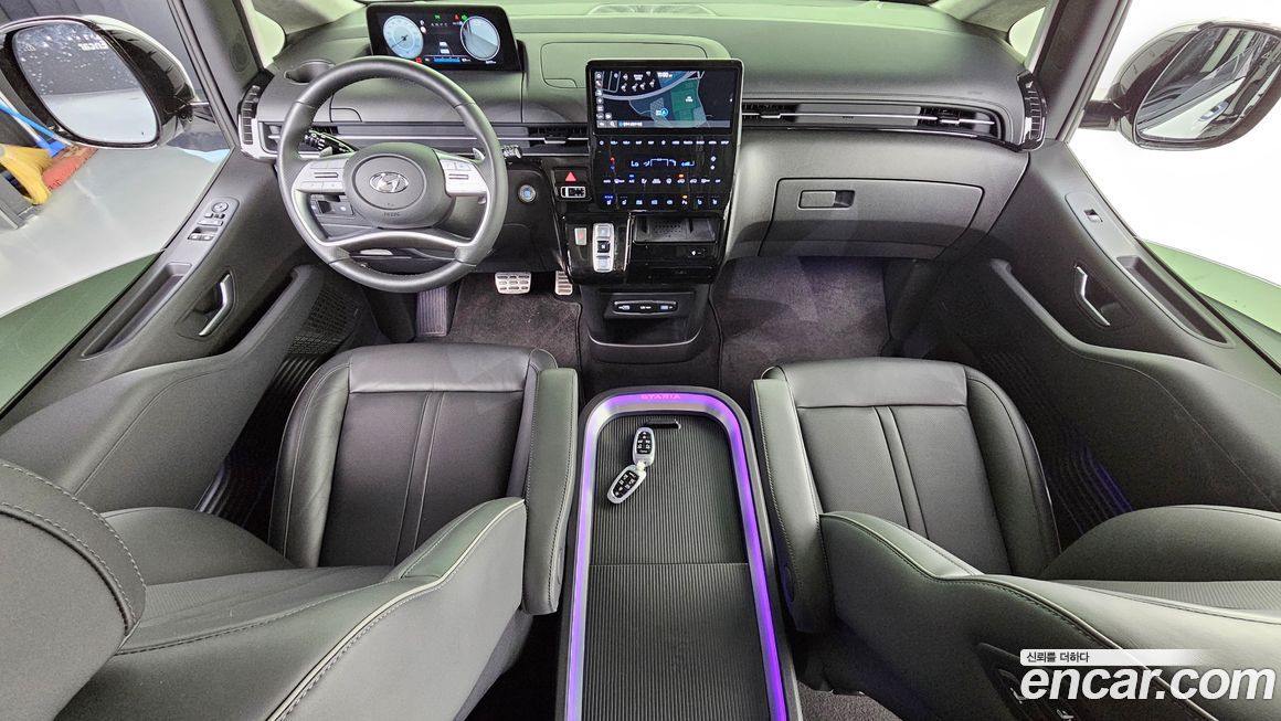 Hyundai Staria 2023