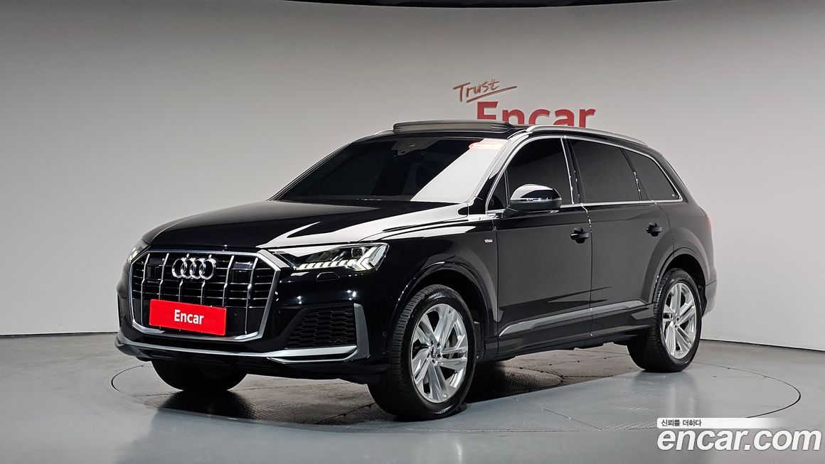 Audi Q7 2021