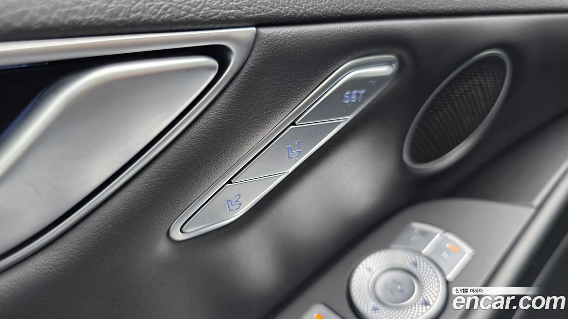 Genesis G80 2025