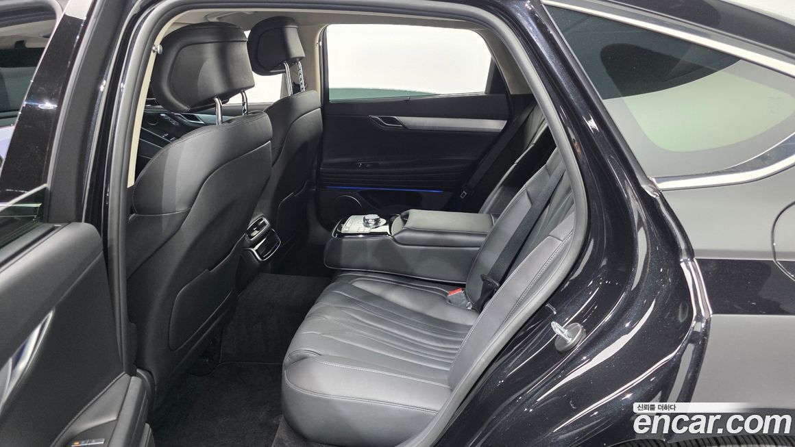 Genesis G80 2025