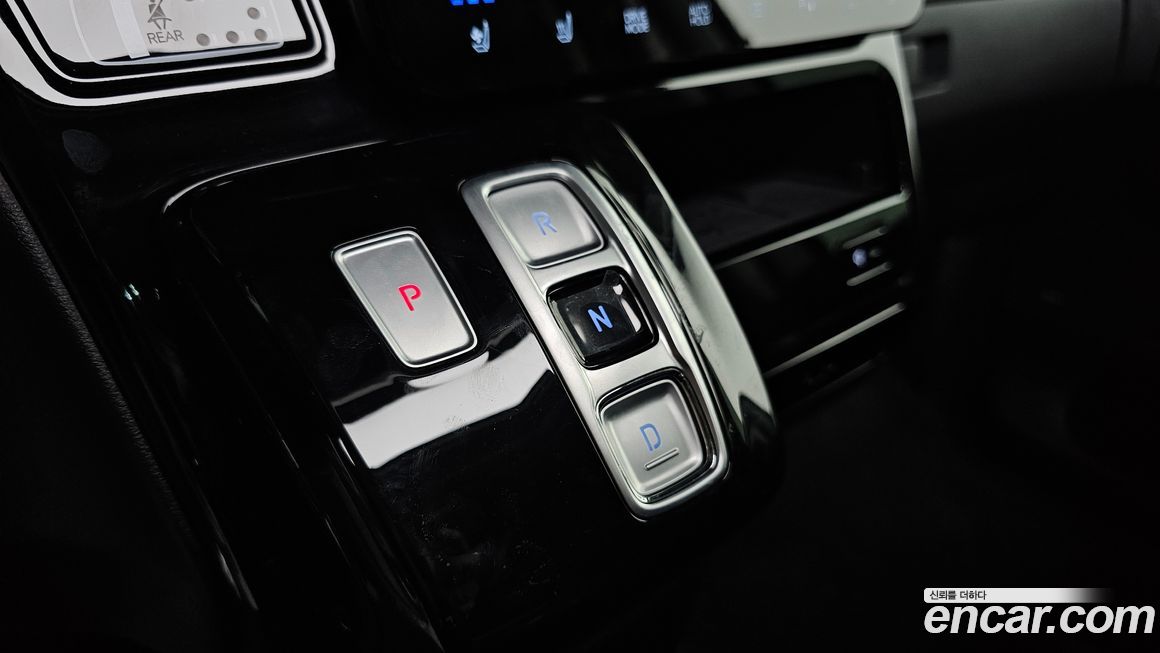 Hyundai Staria 2023
