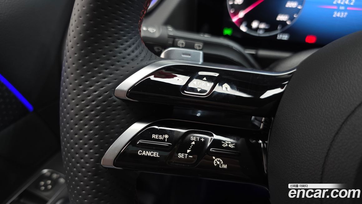 Mercedes-Benz GLA-Class 2025