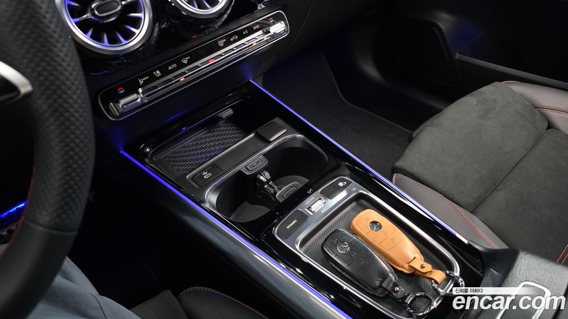 Mercedes-Benz GLA-Class 2025