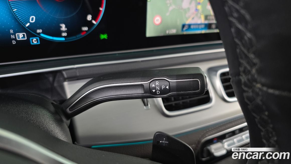 Mercedes-Benz GLE-Class 2021