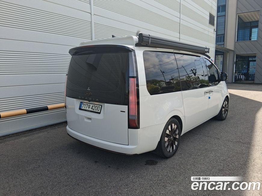 Hyundai Staria 2023