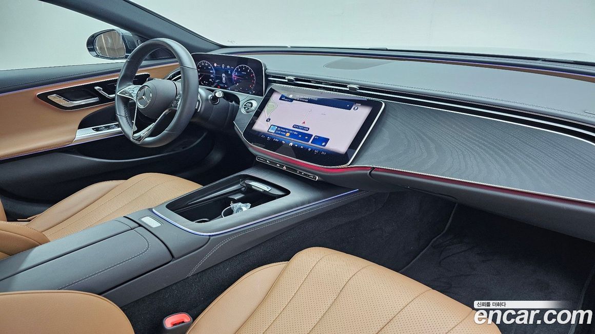 Mercedes-Benz E-Class 2025