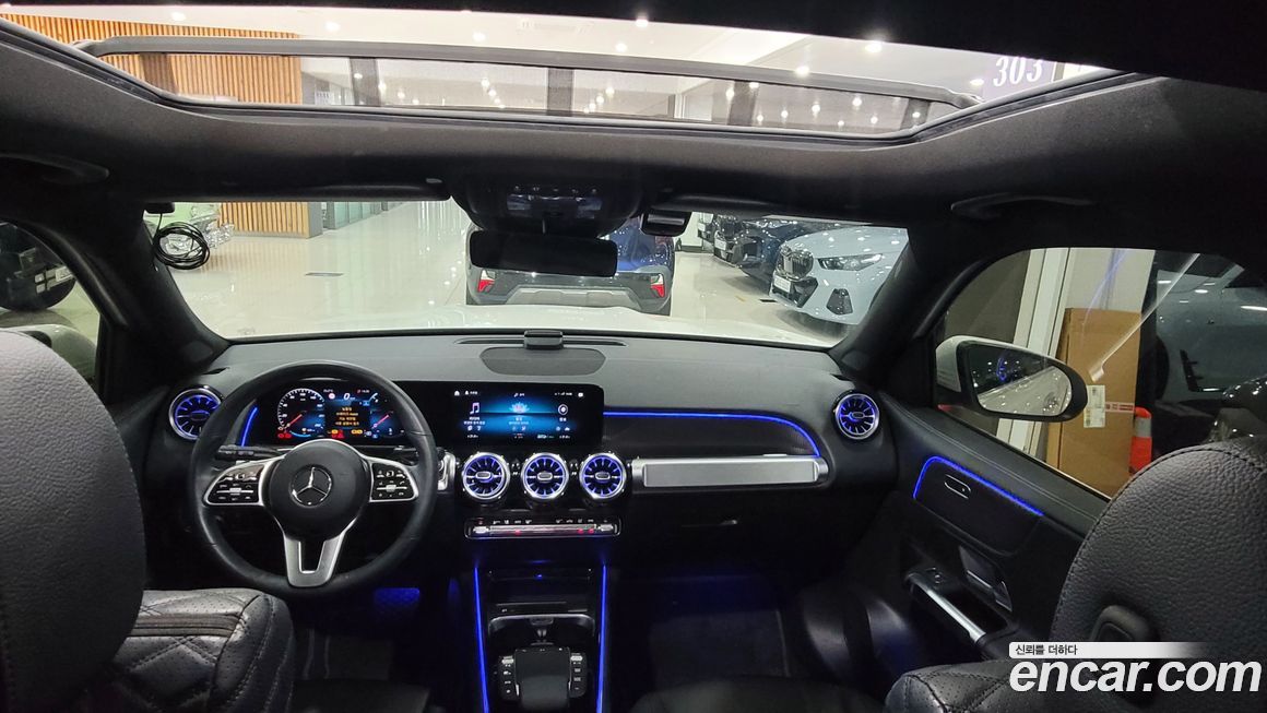 Mercedes-Benz GLB-Class 2022