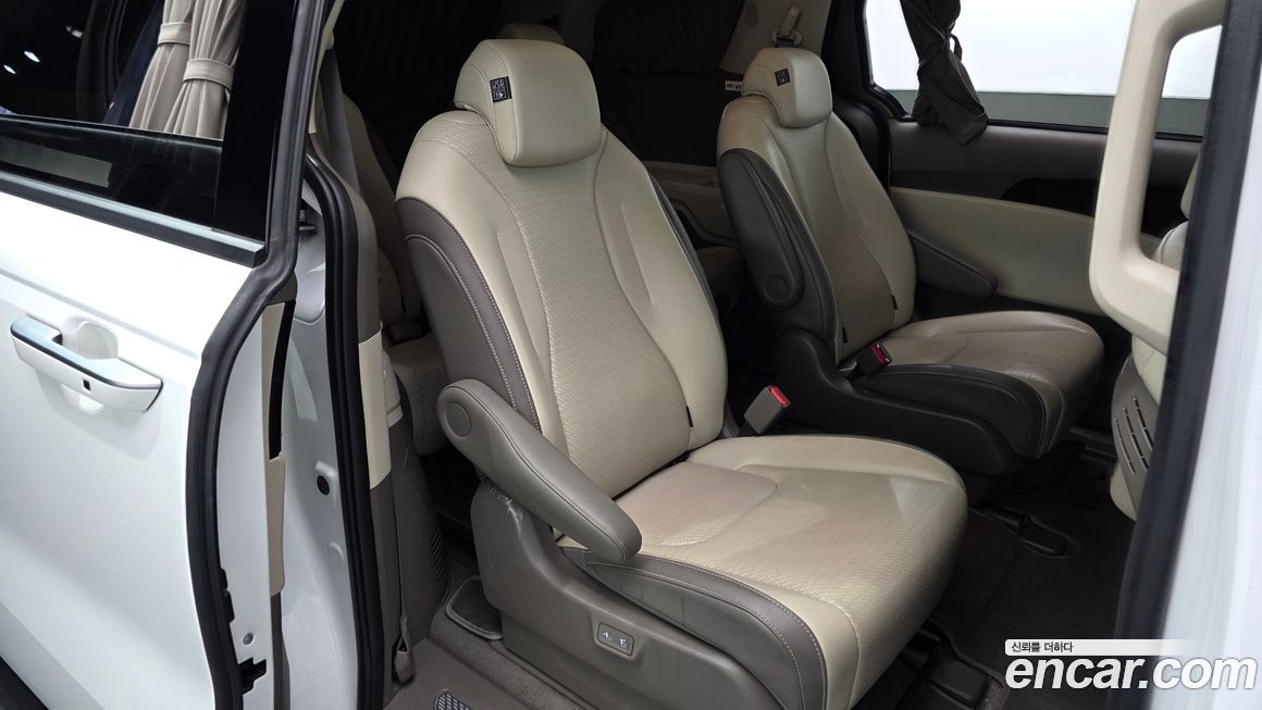 Kia Canival 2024