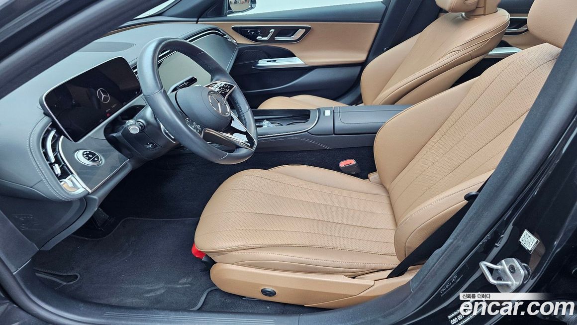 Mercedes-Benz E-Class 2025