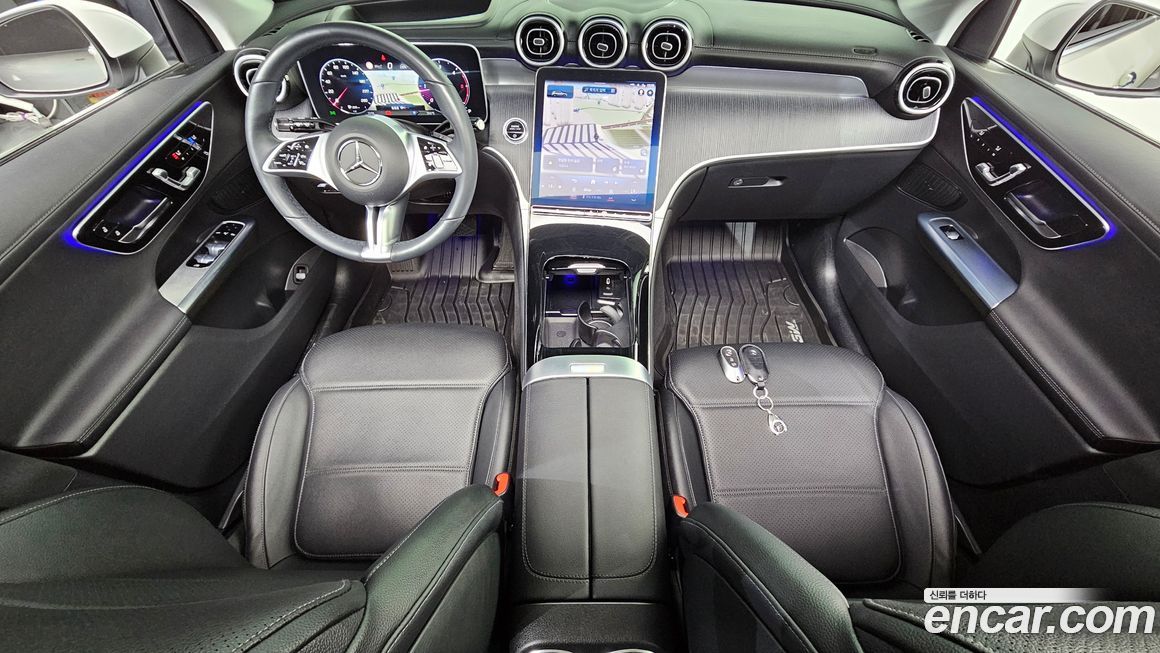Mercedes-Benz GLC-Class 2024