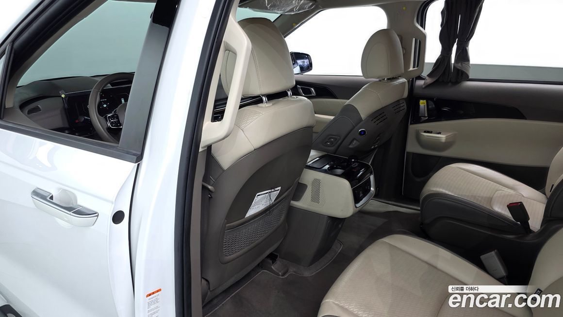 Kia Canival 2024
