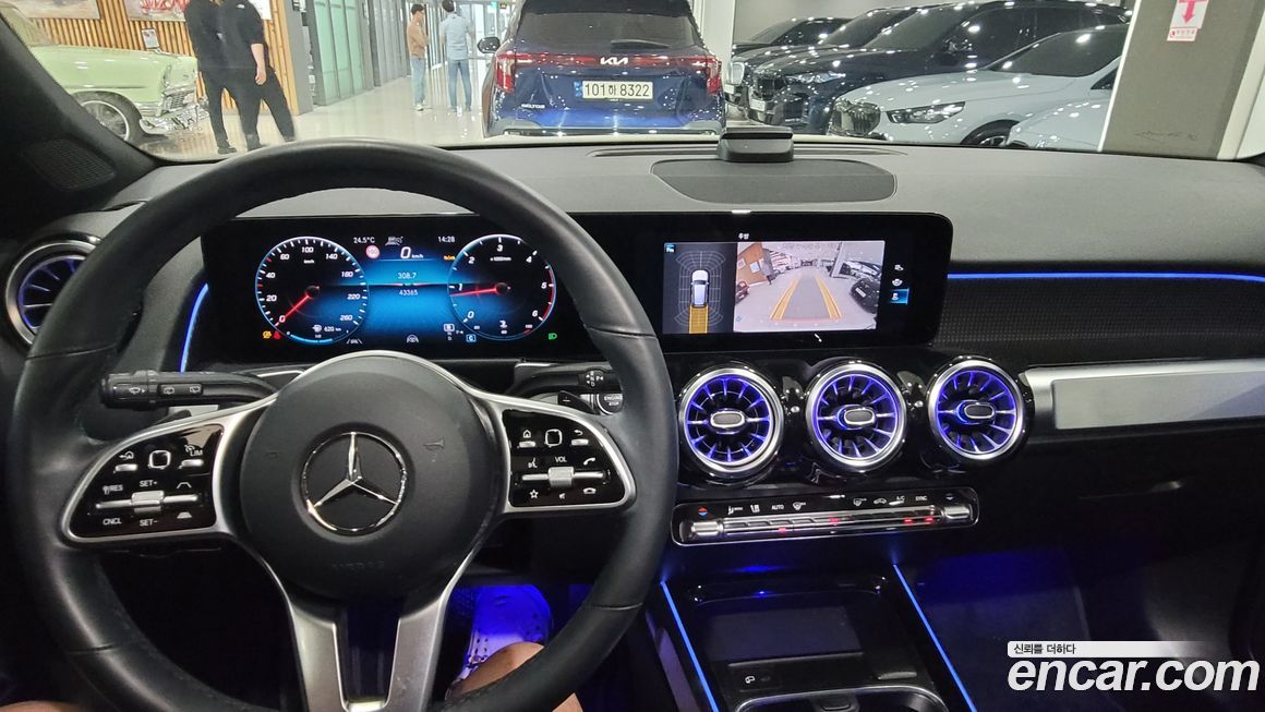 Mercedes-Benz GLB-Class 2022