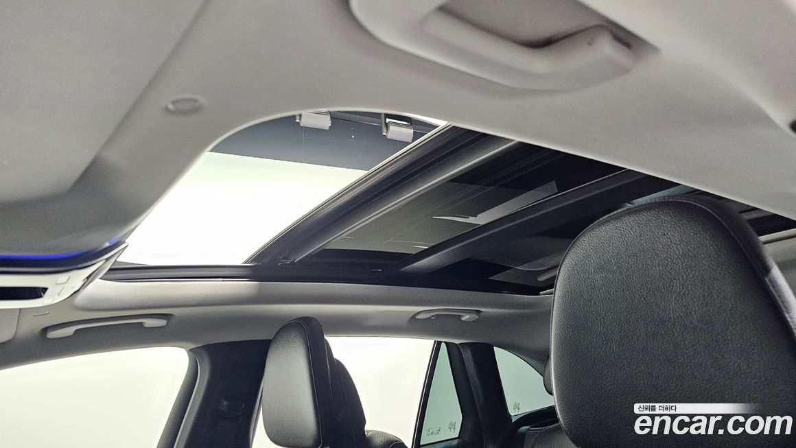 Mercedes-Benz GLC-Class 2024