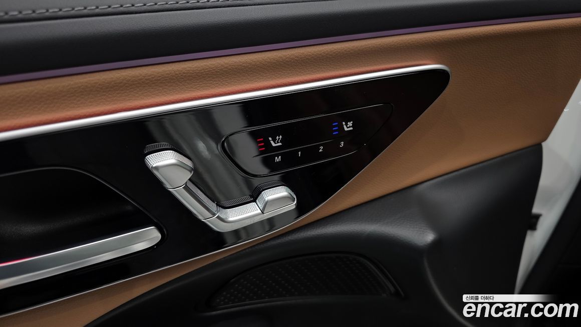 Mercedes-Benz E-Class 2025