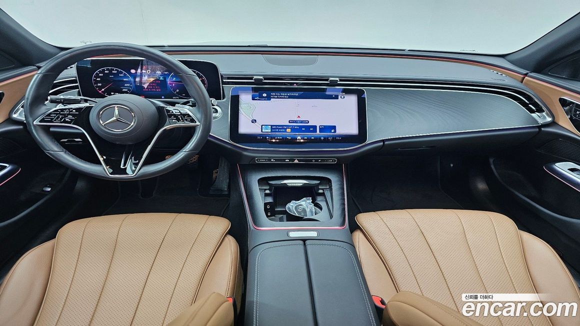 Mercedes-Benz E-Class 2025