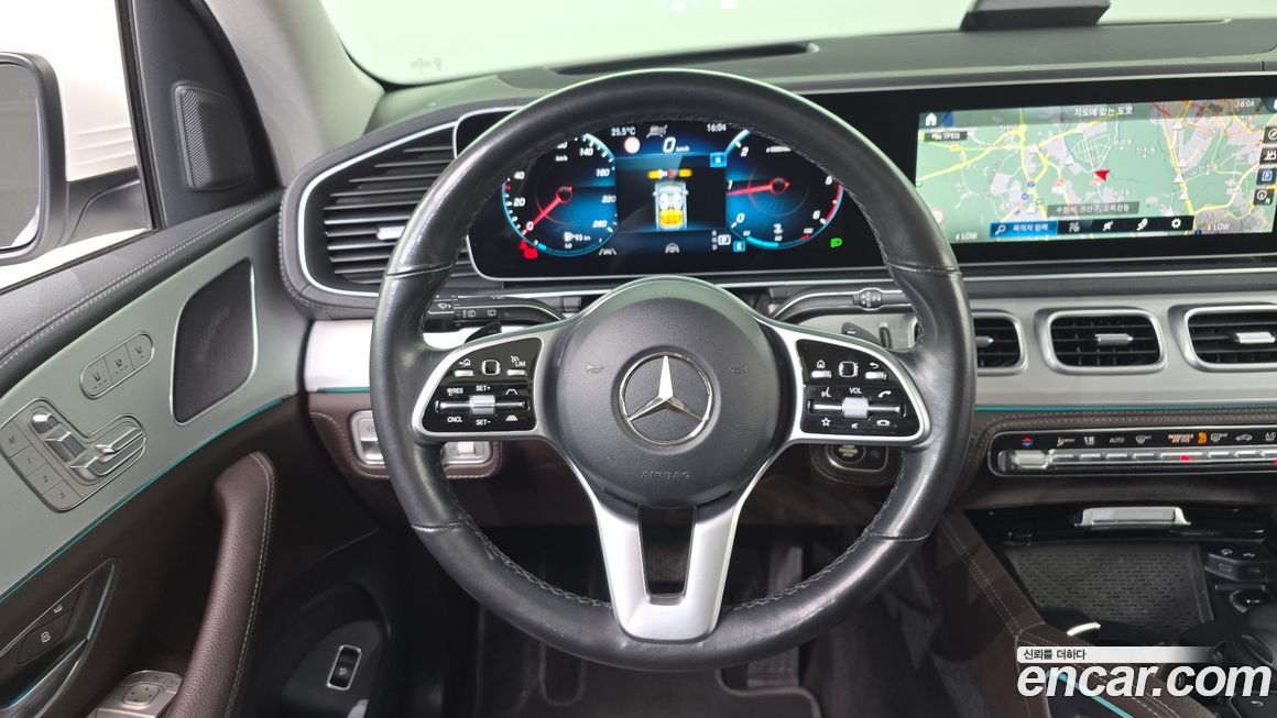 Mercedes-Benz GLE-Class 2021