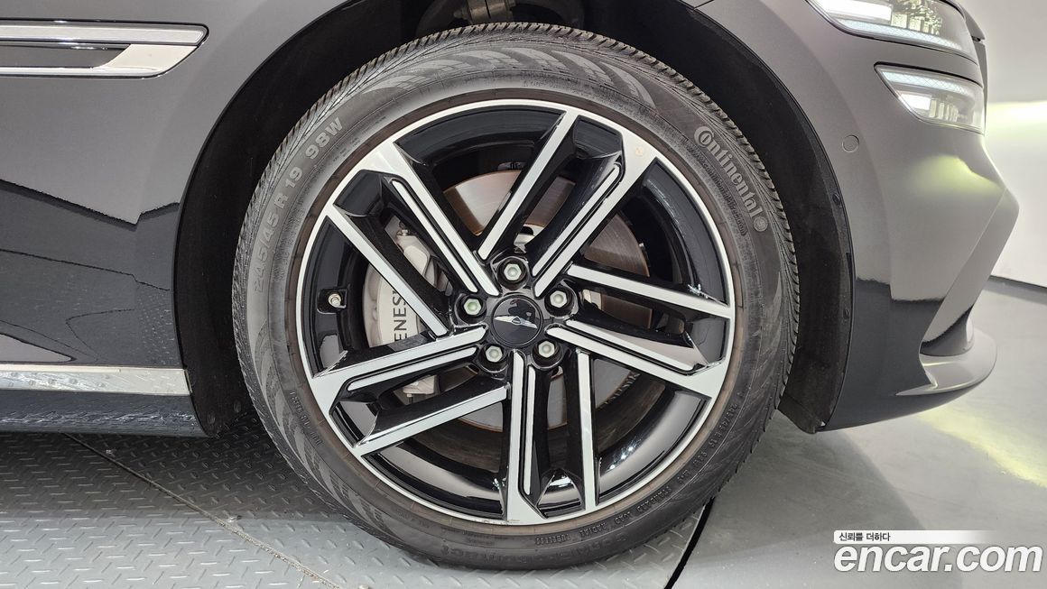 Genesis G80 2025