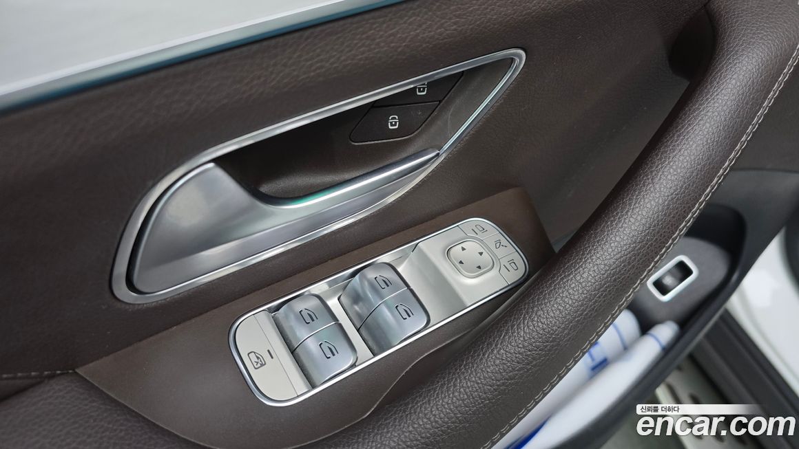 Mercedes-Benz GLE-Class 2021