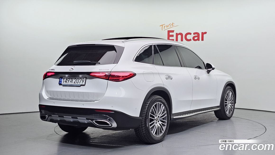 Mercedes-Benz GLC-Class 2024