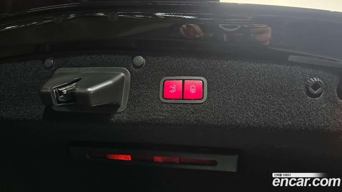 Mercedes-Benz S-Class 2020