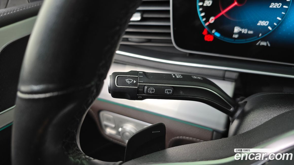 Mercedes-Benz GLE-Class 2021