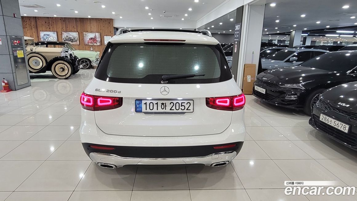 Mercedes-Benz GLB-Class 2022